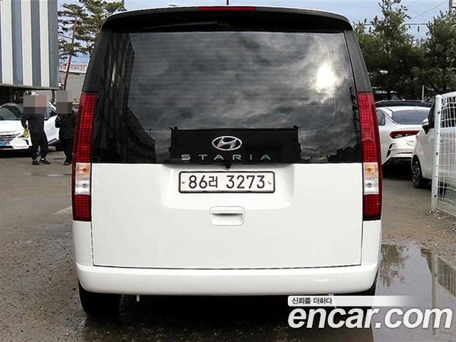Hyundai Staria Cargo 3-Seater Modern 2022 — фото 4