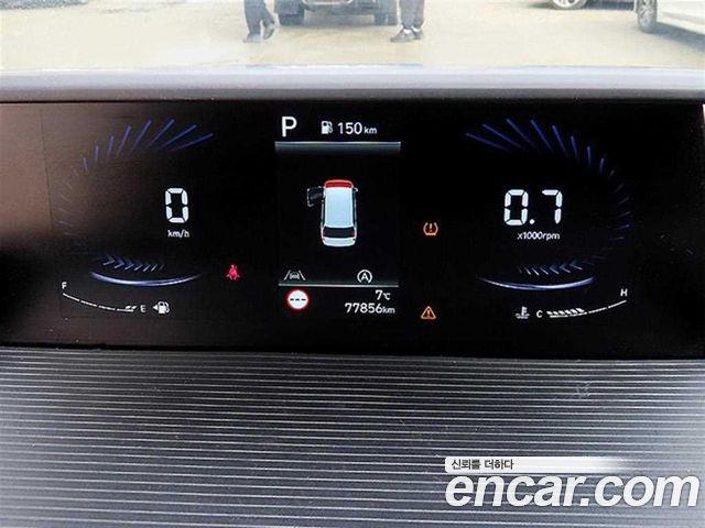 Hyundai Staria Cargo 3-Seater Modern 2022 — фото 9