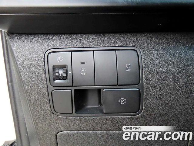 Hyundai Staria Cargo 3-Seater Modern 2022 — фото 16