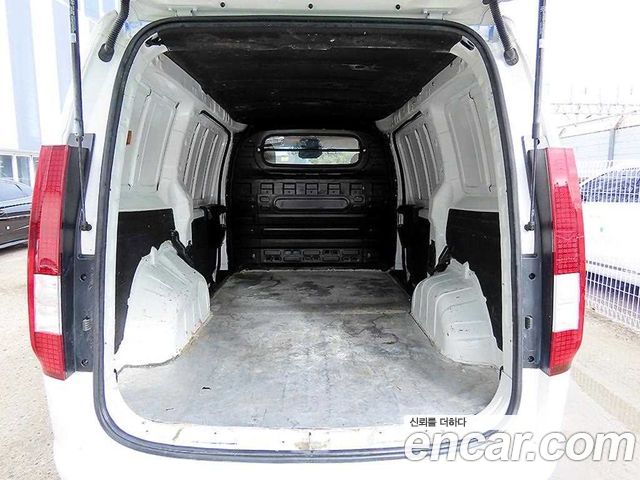 Hyundai Staria Cargo 3-Seater Modern 2022 — фото 20