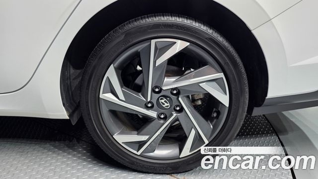 Hyundai Avante (CN7) 1.6 Smart 2024 — фото 21