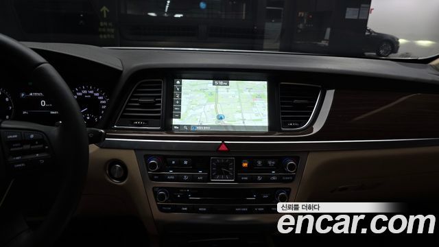 Genesis G80 3.3 GDI AWD Premium Luxury 2017 — фото 14