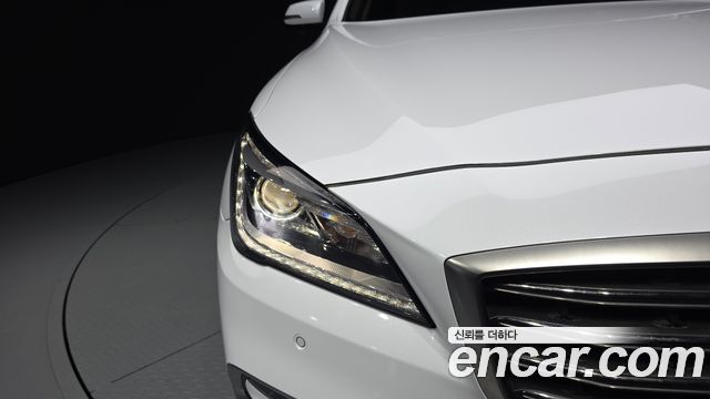 Genesis G80 3.3 GDI AWD Premium Luxury 2017 — фото 22