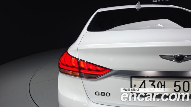 Genesis G80 3.3 GDI AWD Premium Luxury 2017 — фото 23