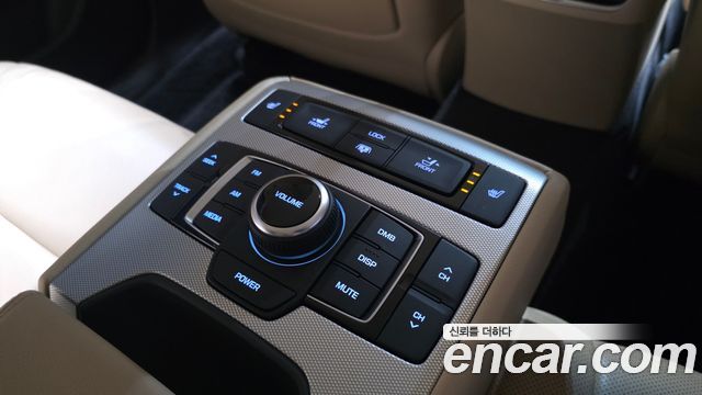Genesis G80 3.3 GDI AWD Premium Luxury 2017 — фото 27