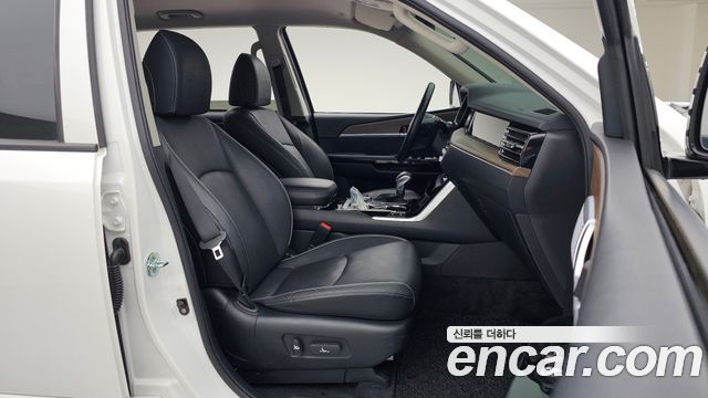 Kia Mohave The Master Diesel 3.0 4WD 5-Seater Platinum 2022 — фото 11