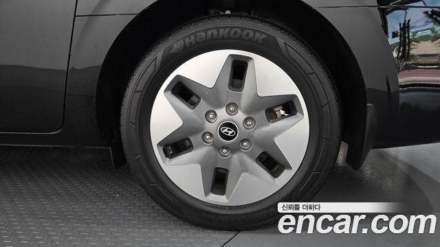 Hyundai Staria L3.5 Tourer 9-Seater Modern 2023 — фото 21