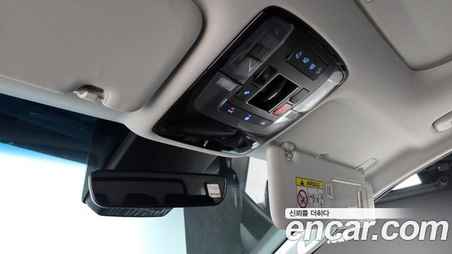 Hyundai Staria L3.5 Tourer 9-Seater Modern 2023 — фото 27