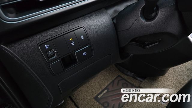 Hyundai Staria L3.5 Tourer 9-Seater Modern 2023 — фото 28