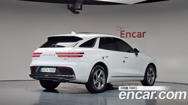 Genesis GV70 2.5T Gasoline AWD 2025 — фото 2