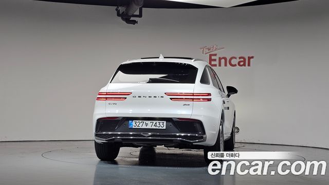 Genesis GV70 2.5T Gasoline AWD 2025 — фото 4