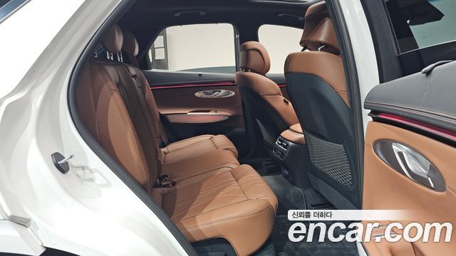 Genesis GV70 2.5T Gasoline AWD 2025 — фото 11