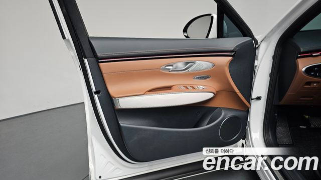 Genesis GV70 2.5T Gasoline AWD 2025 — фото 24