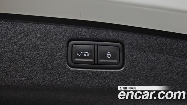 Genesis GV70 2.5T Gasoline AWD 2025 — фото 32