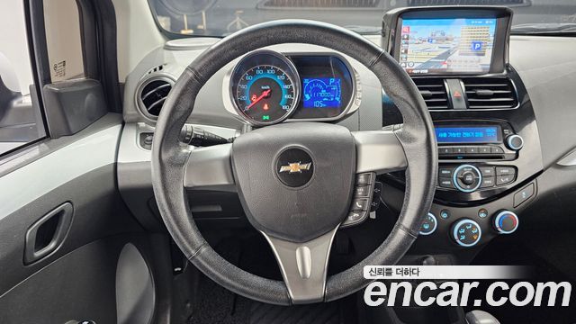 Chevrolet Spark Spark S LS+ 2014 — фото 13