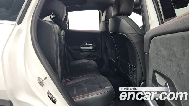 Mercedes-Benz GLA-Class (H247) GLA250 4MATIC 2023 — фото 36