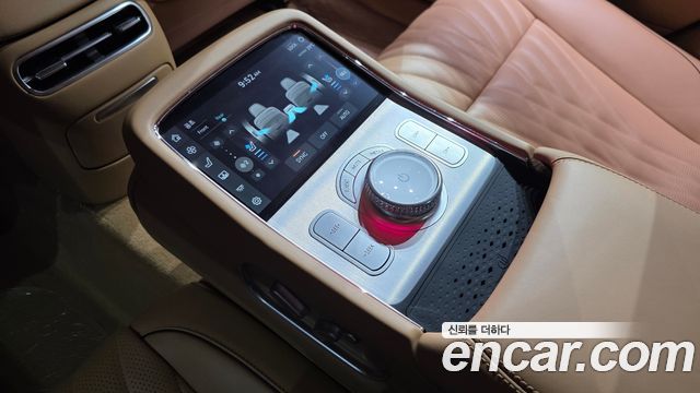 Genesis G90 (RS4) Gasoline 3.5 Turbo AWD 2025 — фото 18