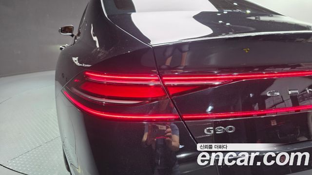Genesis G90 (RS4) Gasoline 3.5 Turbo AWD 2025 — фото 23