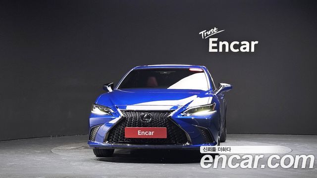 Lexus ES300h (VII) F-Sport 2023 — фото 3