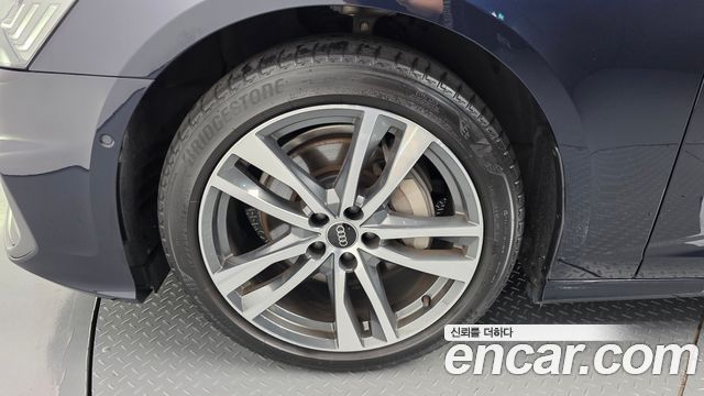 Audi A6 (C8) 45 TFSI Quattro Premium 2023 — фото 5
