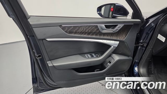 Audi A6 (C8) 45 TFSI Quattro Premium 2023 — фото 24