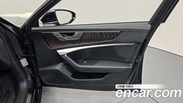 Audi A6 (C8) 45 TFSI Quattro Premium 2023 — фото 25