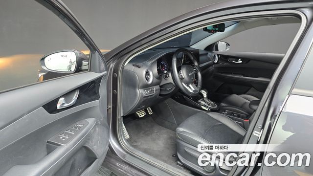 Kia K3 (II) 1.6 Prestige 2023 — фото 10
