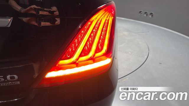 Genesis EQ900 5.0 GDI AWD Prestige 2016 — фото 23