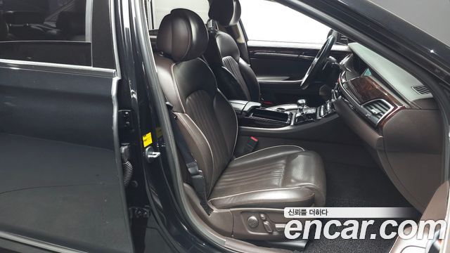 Genesis EQ900 5.0 GDI AWD Prestige 2016 — фото 26