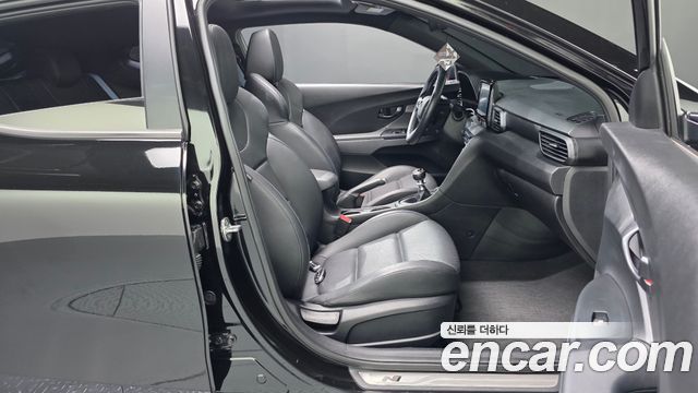 Hyundai Veloster (JS) 2.0 N 2019 — фото 26