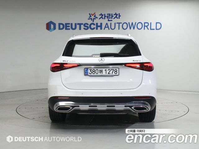 Mercedes-Benz GLC-Class (X254) GLC 300 4MATIC Avantgarde 2025 — фото 4