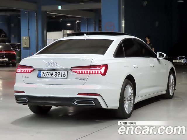 Audi A6 (C8) 45 TFSI Quattro Premium 2020 — фото 2