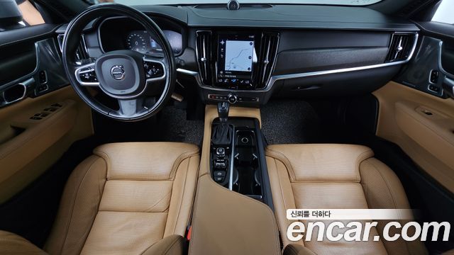 Volvo V90 Cross Country D5 PRO AWD 2018 — фото 7