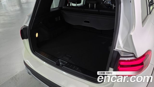 Mercedes-Benz GLB-Class (X247) AMG GLB35 4MATIC 2026 — фото 10