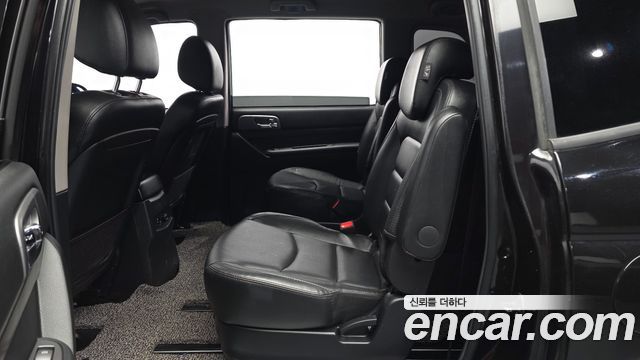 KG Mobility (SsangYong) Korando Turismo 4WD RX 9-seater 2019 — фото 12