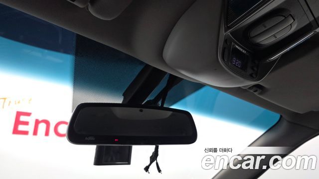 KG Mobility (SsangYong) Korando Turismo 4WD RX 9-seater 2019 — фото 19