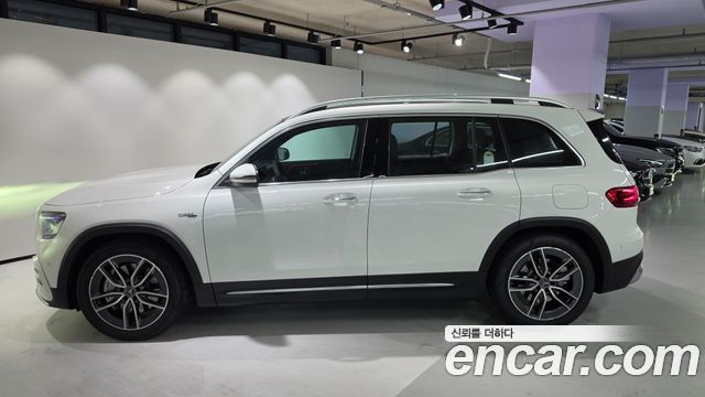 Mercedes-Benz GLB-Class (X247) AMG GLB35 4MATIC 2026 — фото 8