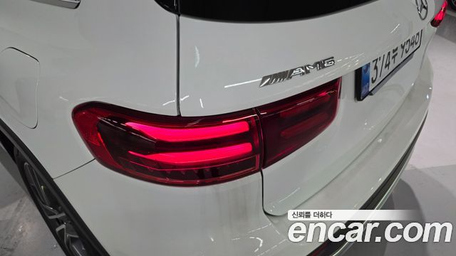 Mercedes-Benz GLB-Class (X247) AMG GLB35 4MATIC 2026 — фото 17