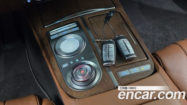 Genesis Electrified G80 (RG3) e-AWD 2022 — фото 9