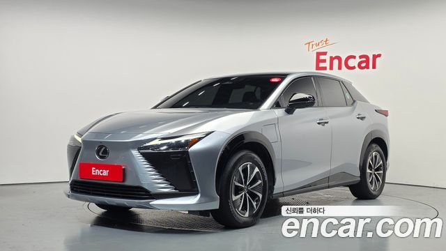 Lexus RZ450e Supreme