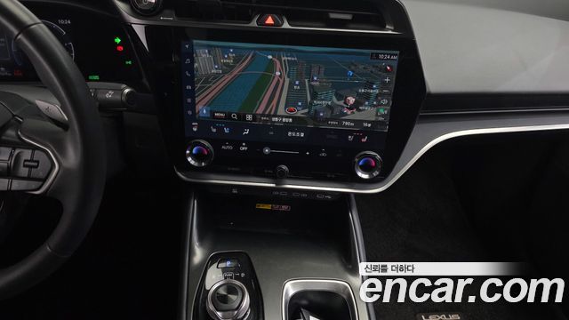 Lexus RZ450e Supreme 2023 — фото 15