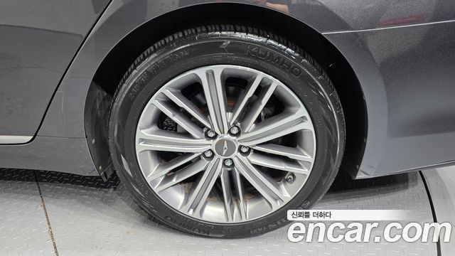 Genesis G80 3.3 GDI AWD Luxury 2017 — фото 21