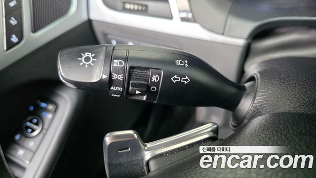 Genesis G80 3.3 GDI AWD Luxury 2017 — фото 30