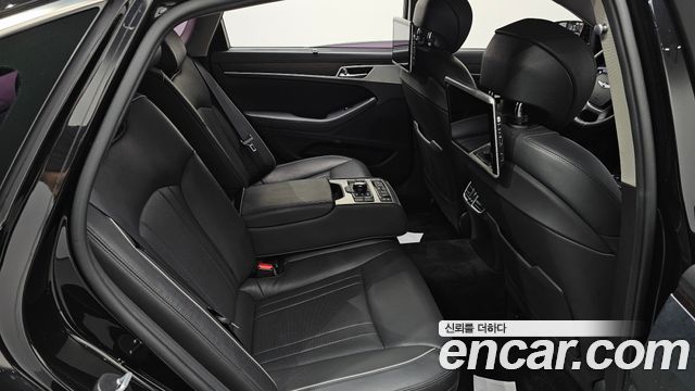 Genesis G80 2.2D AWD Premium Luxury 2018 — фото 11