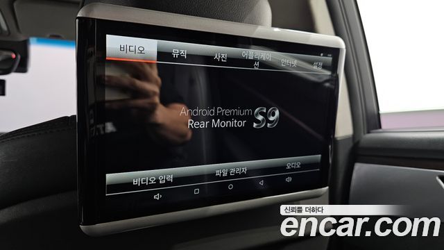 Genesis G80 2.2D AWD Premium Luxury 2018 — фото 31