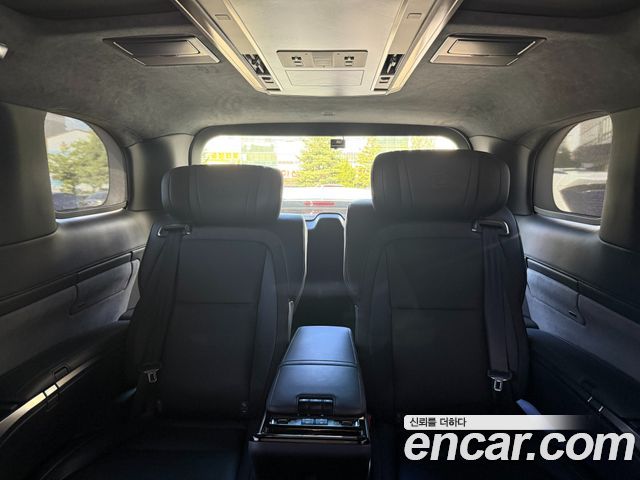 Lexus LM (II) 500h Royal 2025 — фото 18