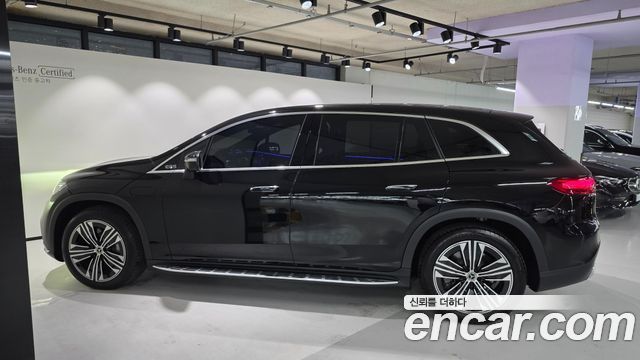 Mercedes-Benz EQS SUV (X296) EQS450 4MATIC 2025 — фото 8