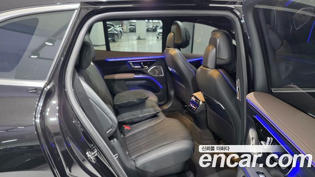 Mercedes-Benz EQS SUV (X296) EQS450 4MATIC 2025 — фото 24