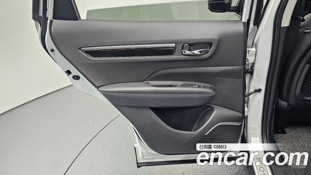 Renault Korea QM6 Diesel 4WD RE Signature 2017 — фото 25