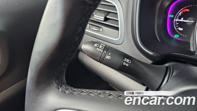 Renault Korea QM6 Diesel 4WD RE Signature 2017 — фото 29